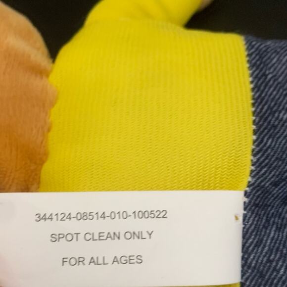 PBS KIDS Arthur Plush Toy - Picture 6 of 9